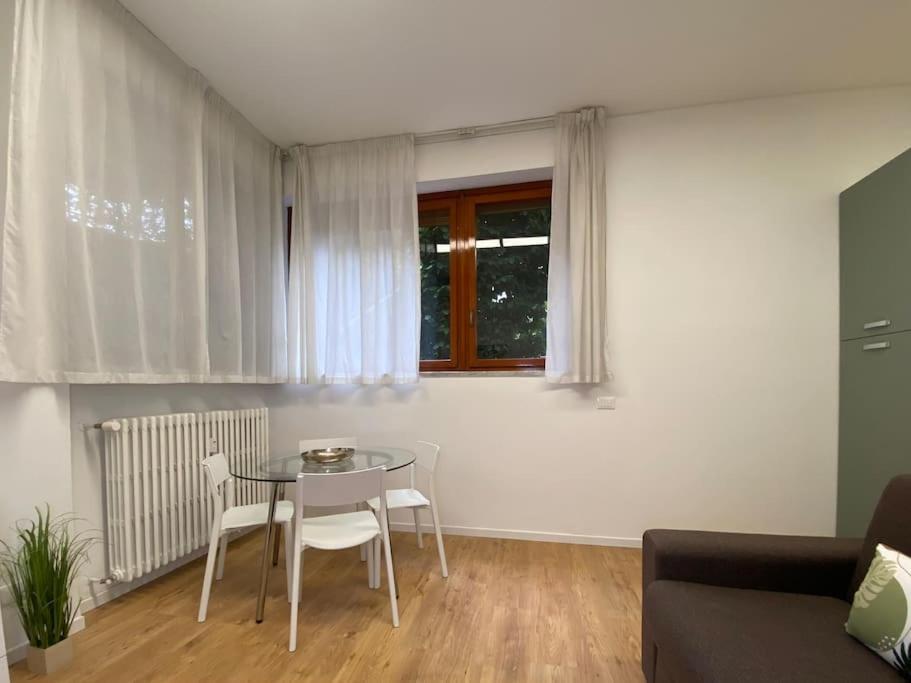 San Siro-city Life Elegant Apt W/ Private Tennis Apartment